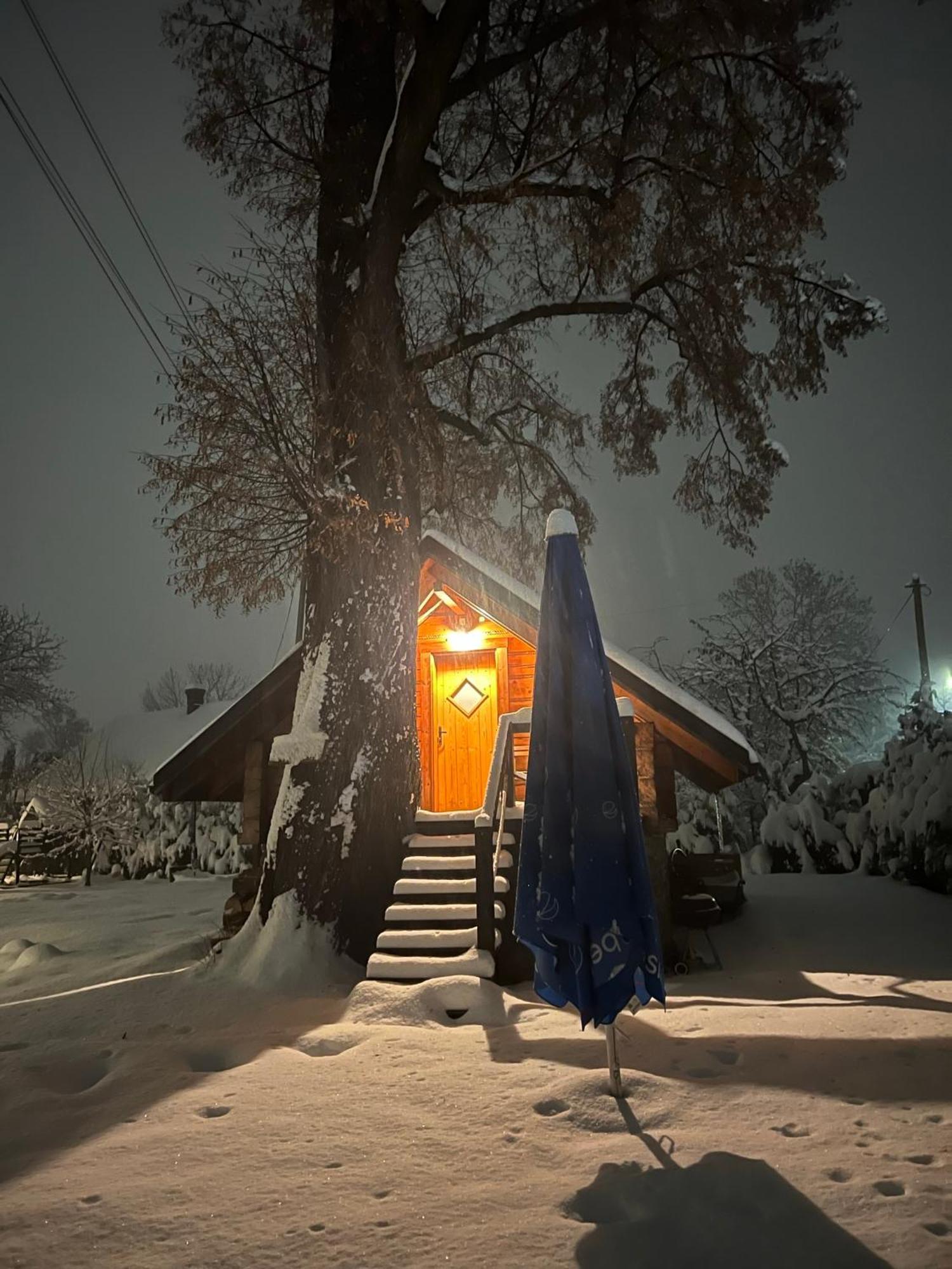 Ferienwohnung Gniazdko Pod Lipa Andrychów Exterior foto