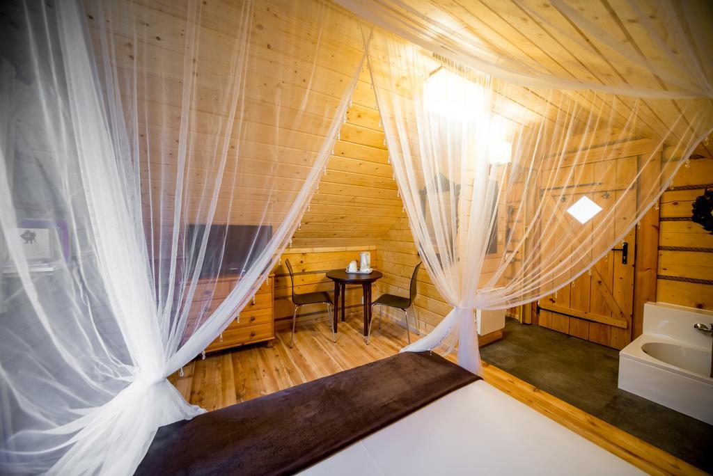 Ferienwohnung Gniazdko Pod Lipa Andrychów Exterior foto